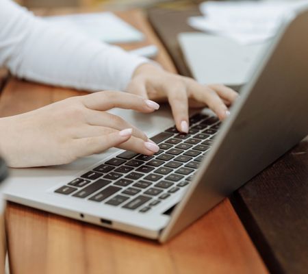 Online Courses Liz Earle Wellbeing (1)